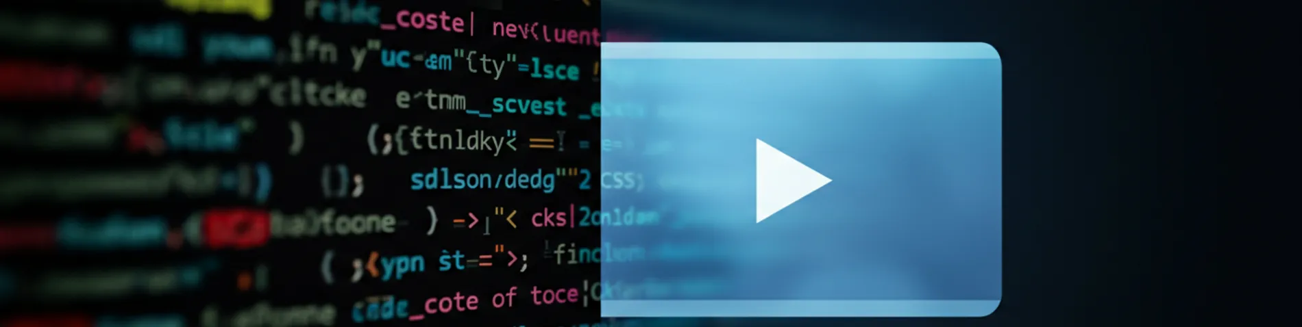 Pantalla con código HTML y CSS a un lado y la vista previa de un vídeo renderizado al otro, representando vídeo como código